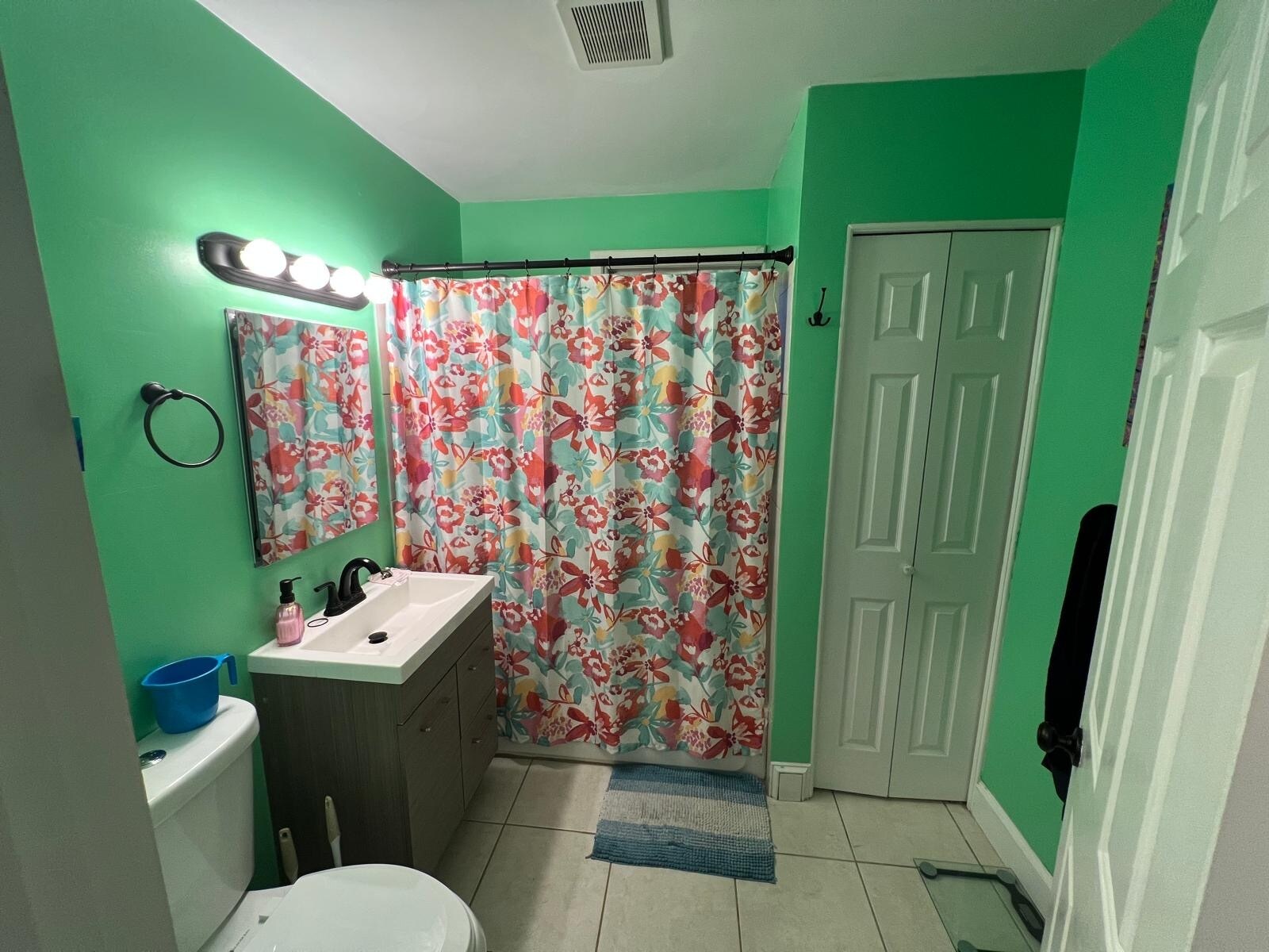 Building Photo - 21 Edmands St