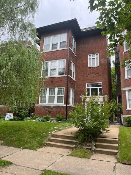 Building Photo - 5920 McPherson Ave