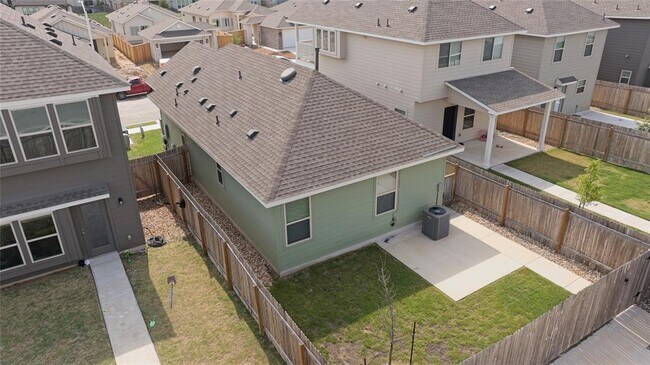Building Photo - 352 Witchhazel Way