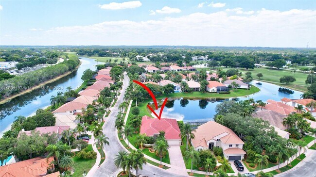Building Photo - 2651 Oakmont Dr