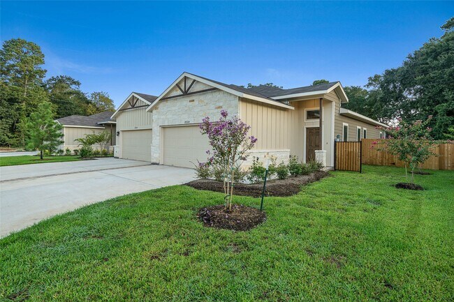Building Photo - 202 Oakcrest
