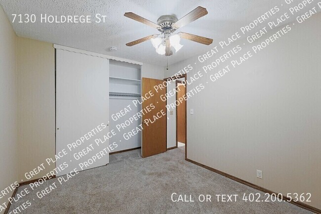 Building Photo - 7130 Holdrege St