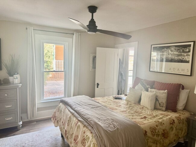 Building Photo - Home Sweet Home Loveland