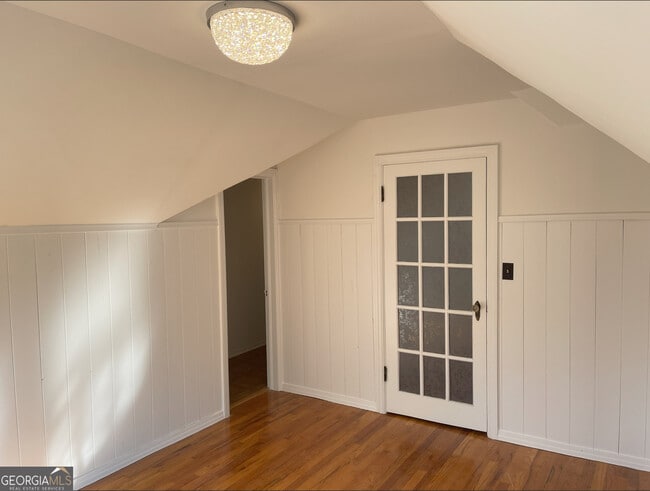 Building Photo - 1391 Jefferson Ave