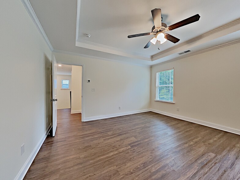 Building Photo - 4005 Birchfield Pl