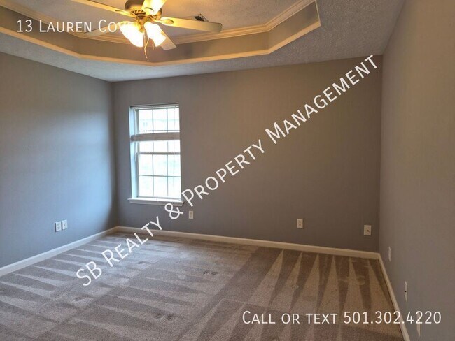 Building Photo - 13 Lauren Cove