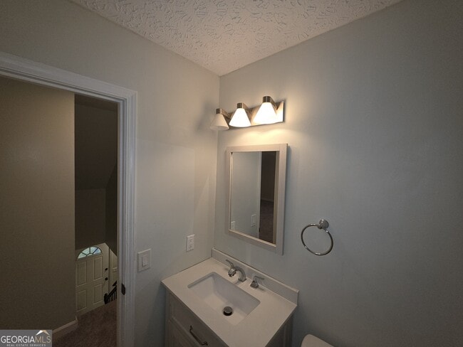 Building Photo - 3973 Woodland Cir SE