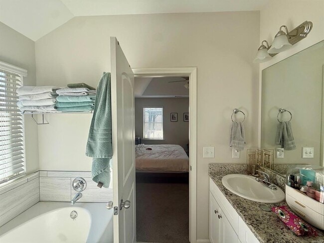 Building Photo - 221 Dawsons Ml Wy