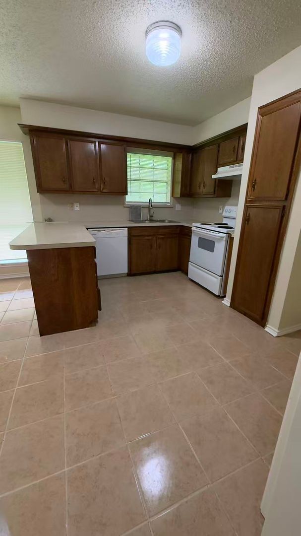 Building Photo - Great 3 Bedroom 2 Bathroom in Rockwall, TX!
