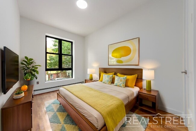 Building Photo - Brand new 3 Bed 2 Bath in Bushwick with W/...