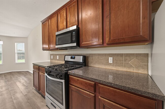 Building Photo - 5107 Moss Garden Ln