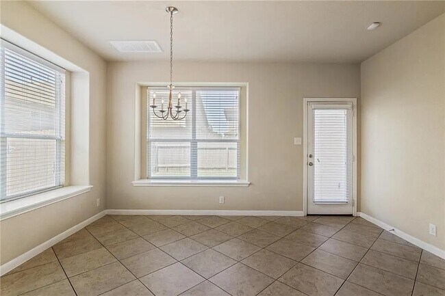 Building Photo - 13512 Night Heron Dr