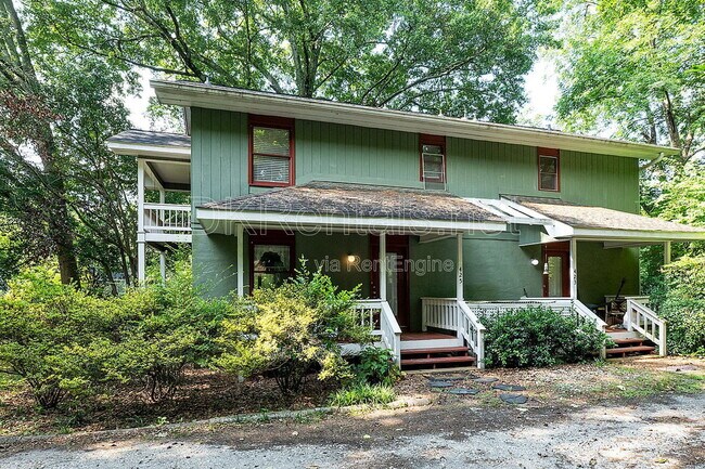 Building Photo - 425 Ansley St