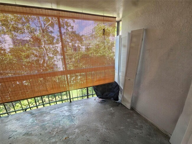 Building Photo - 8429 Forest Hills Dr