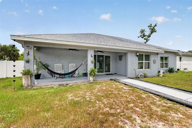 Building Photo - 8695 SW 133rd Ln Rd