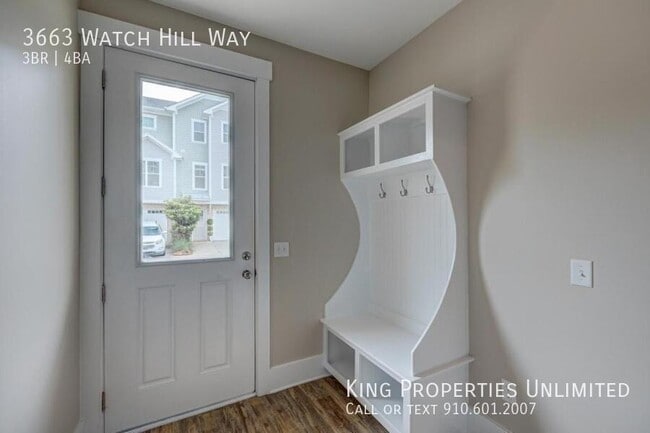 Building Photo - 3663 Watch Hill Way