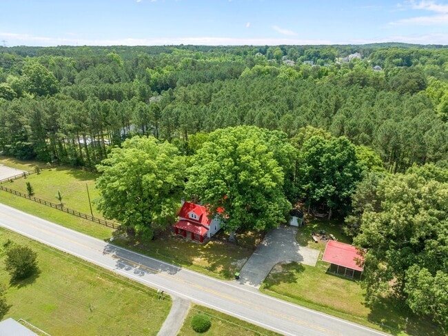 Primary Photo - Updated Farmhouse in Wake Forest with scen...