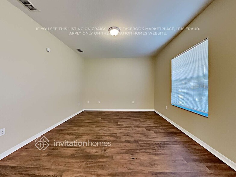 Building Photo - 4681 Mandolin Loop
