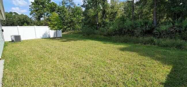 Building Photo - 7747 Sunnydale Ln