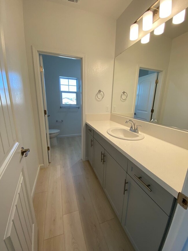 Building Photo - Spacious 4-Bedroom New Build in Prime Nort...