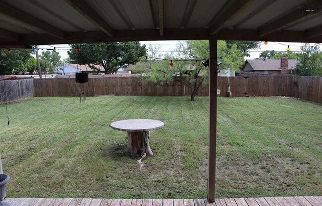 Building Photo - 4600 Sierra Madre Dr