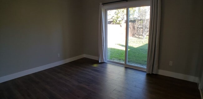Building Photo - Remodeled 3 bedroom, 1 bath home