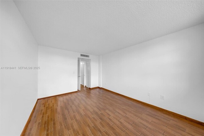 Building Photo - 2841 NE 163rd St