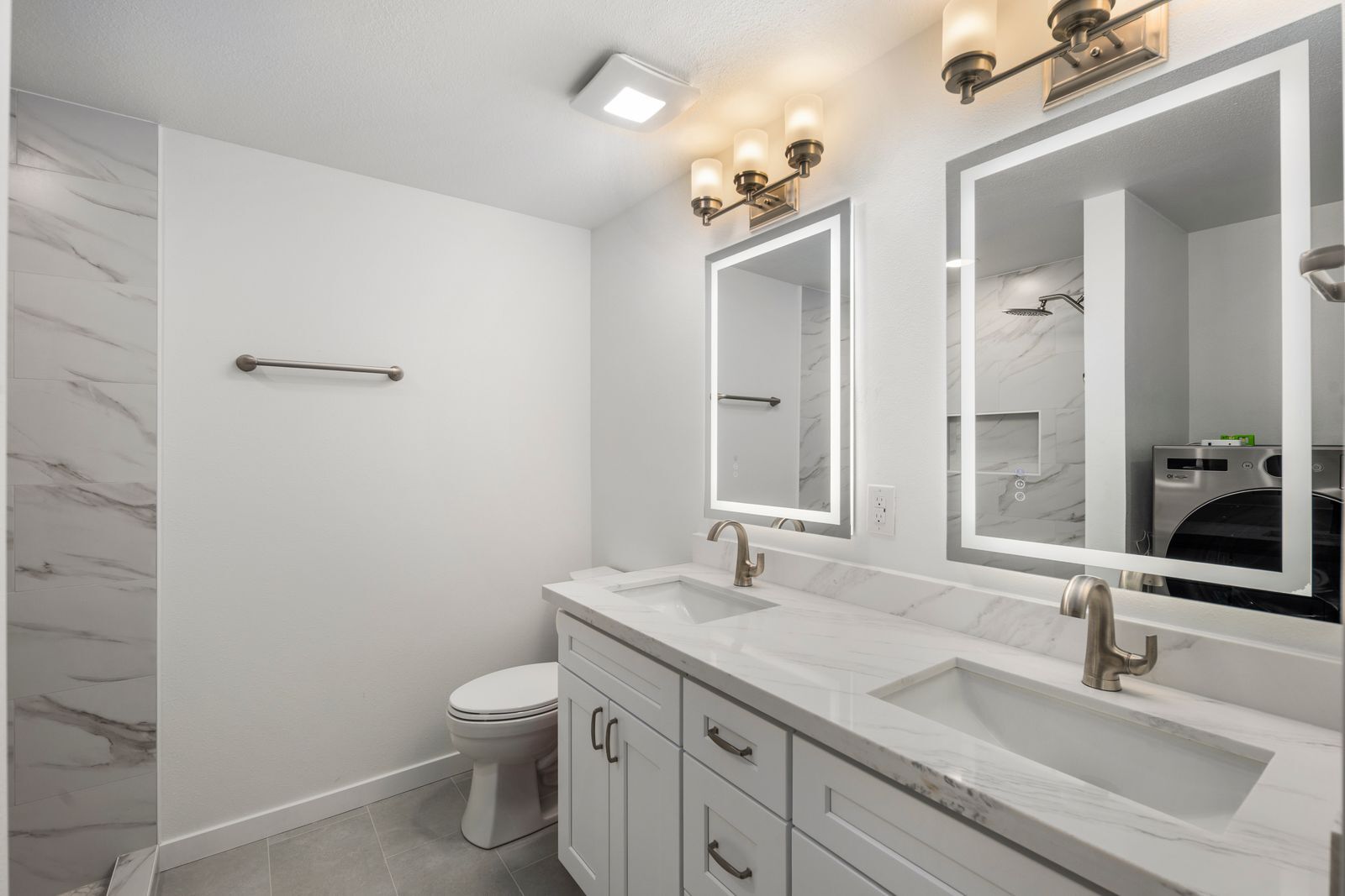 Building Photo - 2411 S Norman St