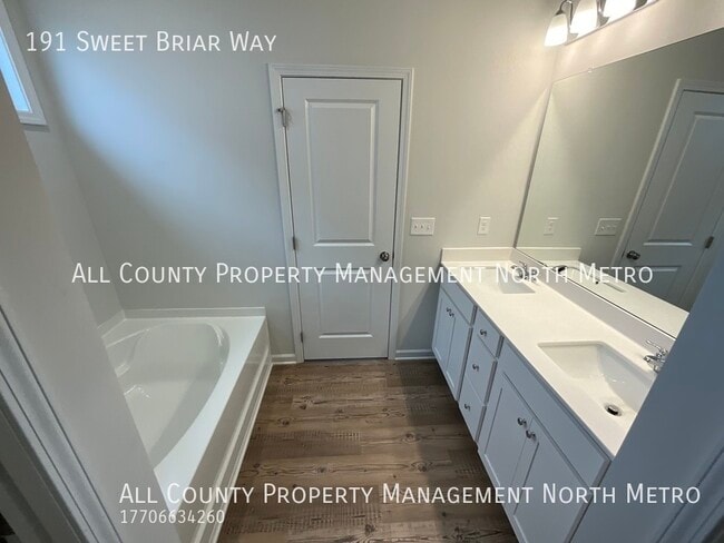 Building Photo - 191 Sweet Briar