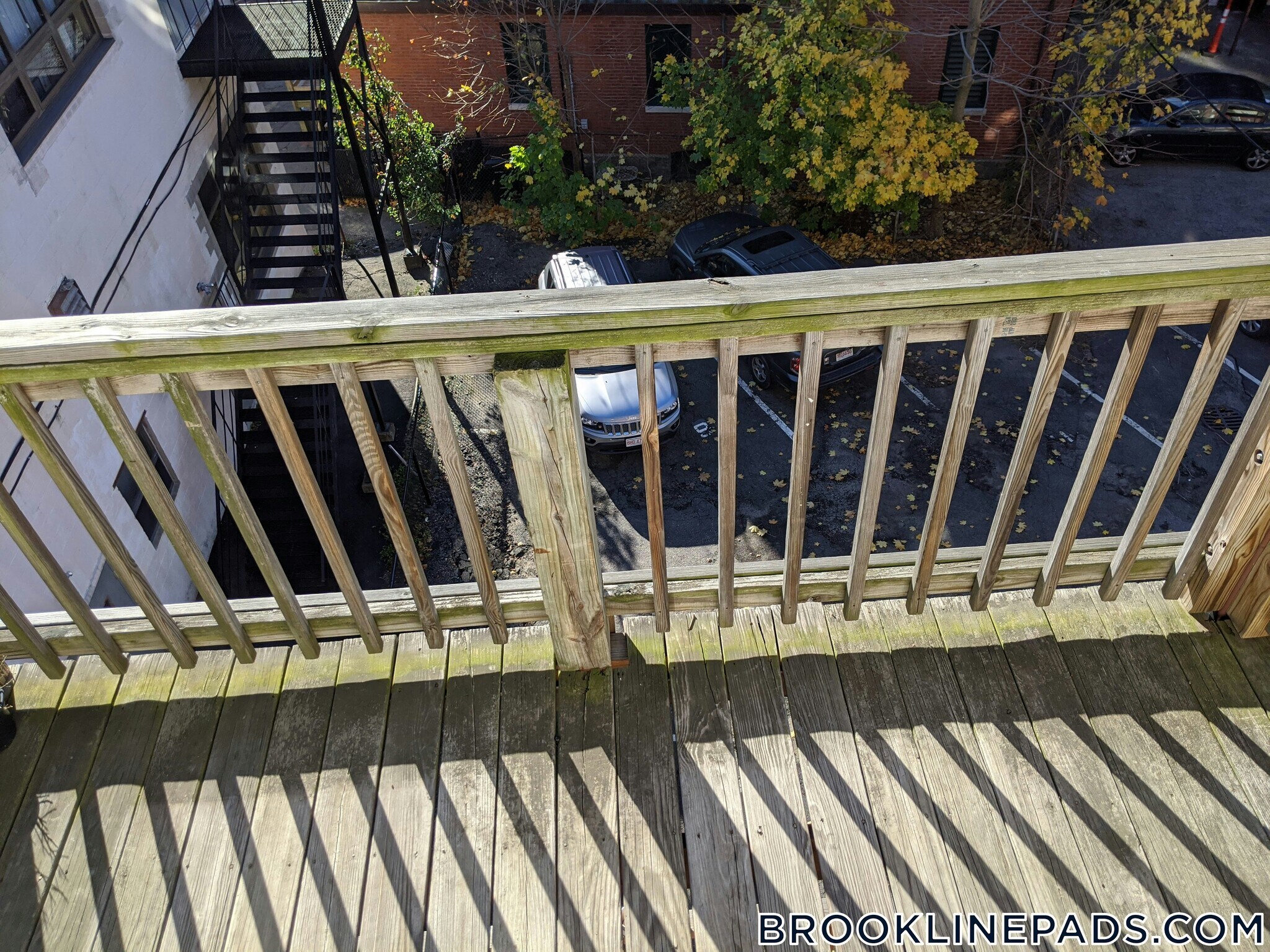 Building Photo - 1589 Beacon St