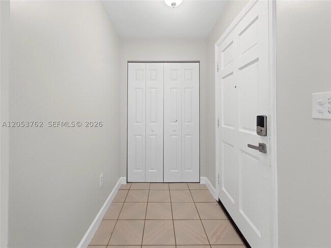 Building Photo - 13314 SW 60th Ln