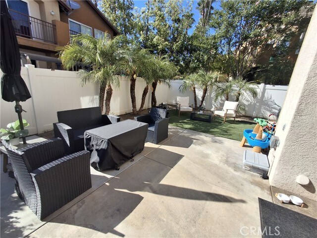 Building Photo - 102 Mira Mesa