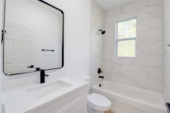 Building Photo - 125 Fisher Way