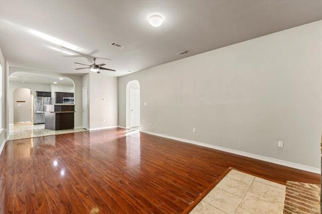 Building Photo - 213 Willow Ridge Rd