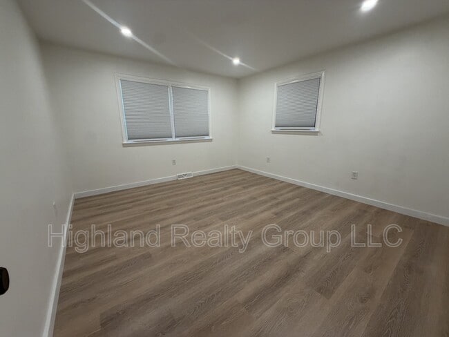 Building Photo - 1047 Letort Rd
