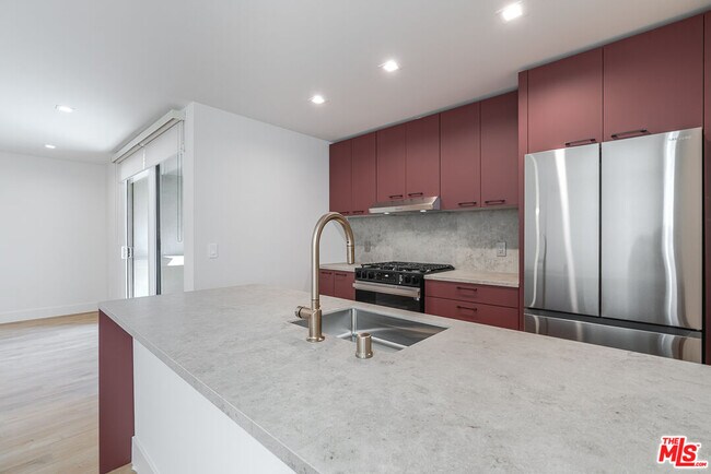 Building Photo - 12425 Texas Ave