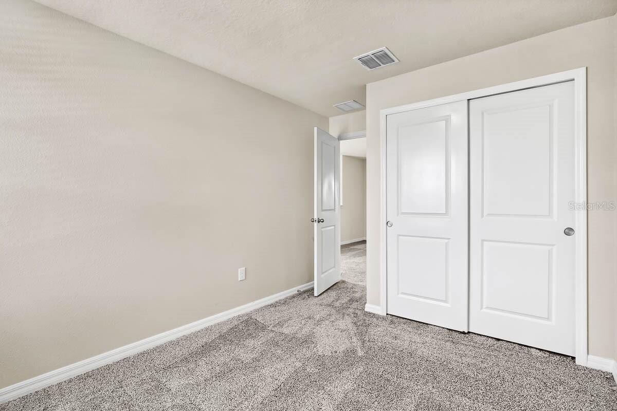 Building Photo - 2760 Chestnut Creek Pl