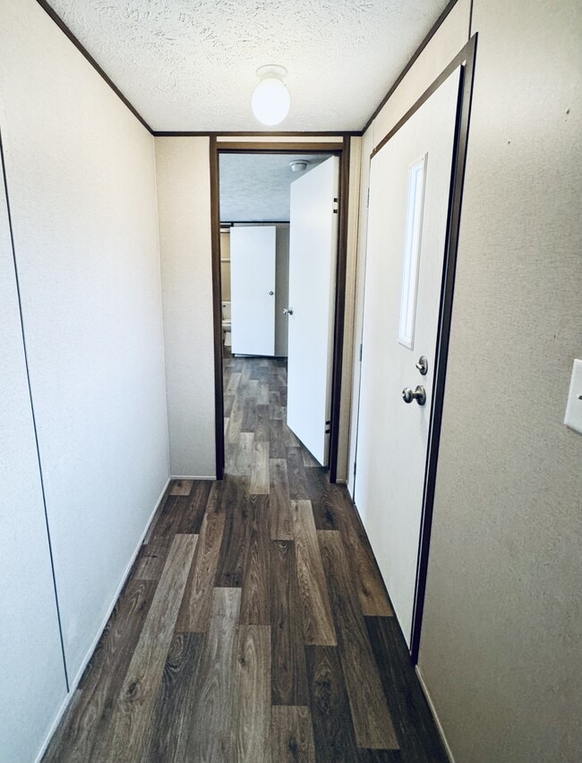 Building Photo - 108 Blissful Ct
