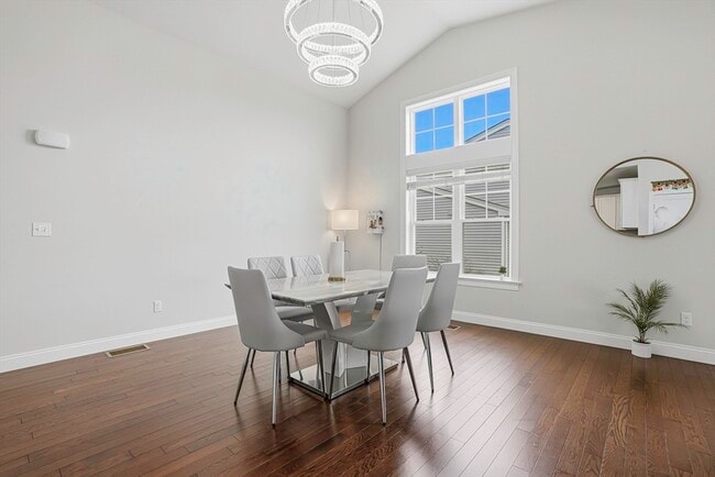 Building Photo - 52 Logan's Run