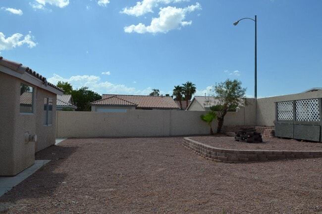 Building Photo - NLV - 1 STORY CORNER LOT HOME