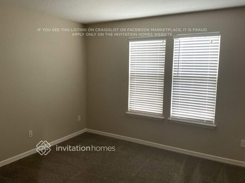 Building Photo - 1110 Bassano Way