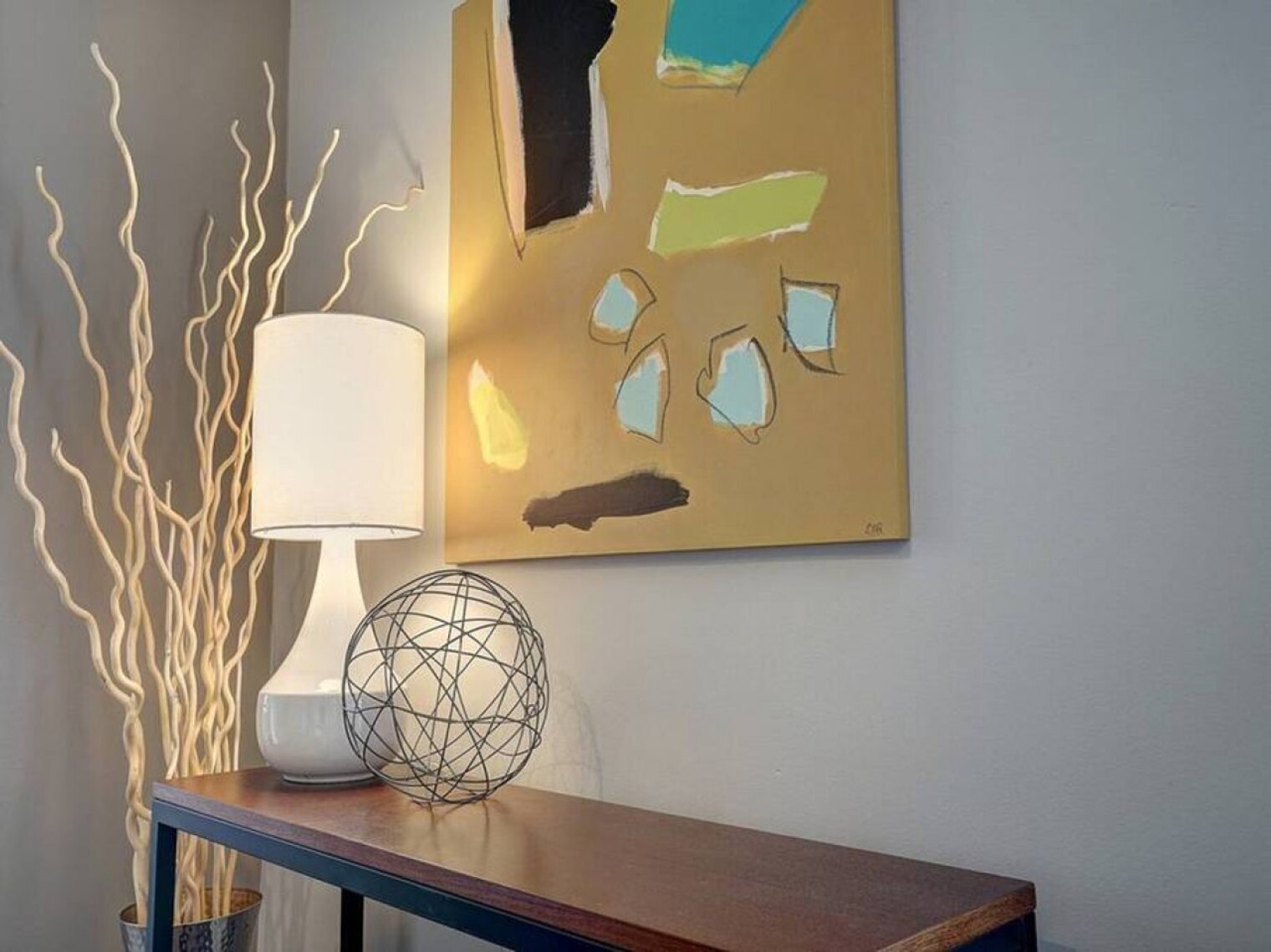 Building Photo - 2201 Reading Rd