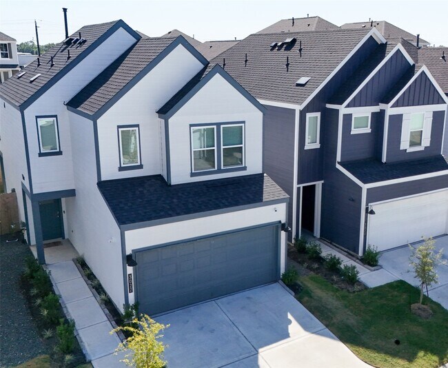 Primary Photo - 3022 La Latina Dr