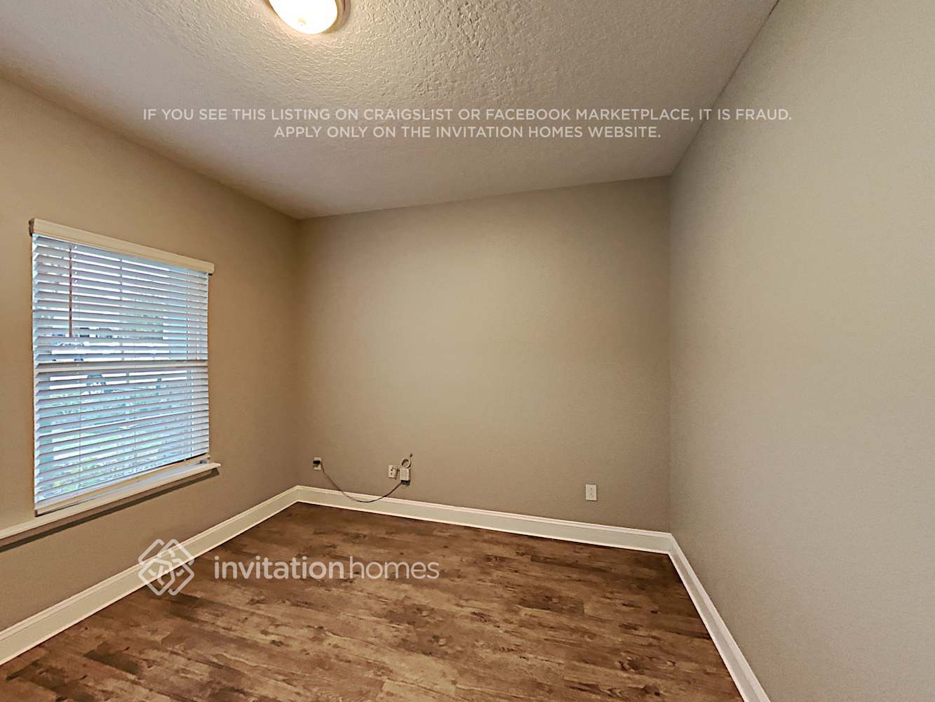 Building Photo - 421 Rivercliff Trl