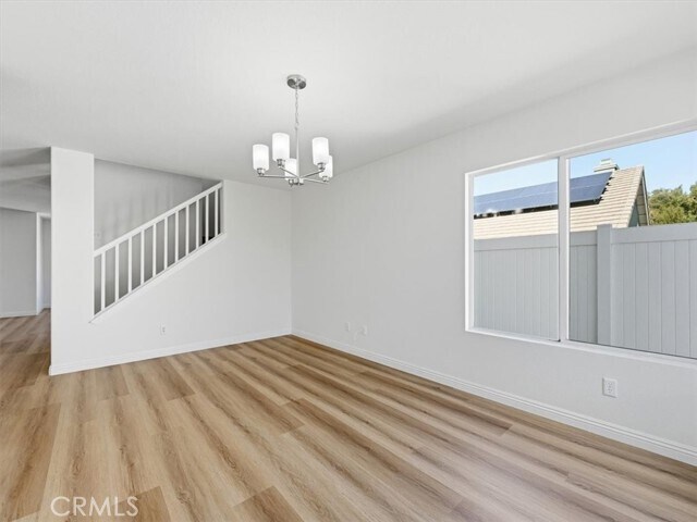 Building Photo - 2775 S Buena Vista Ave