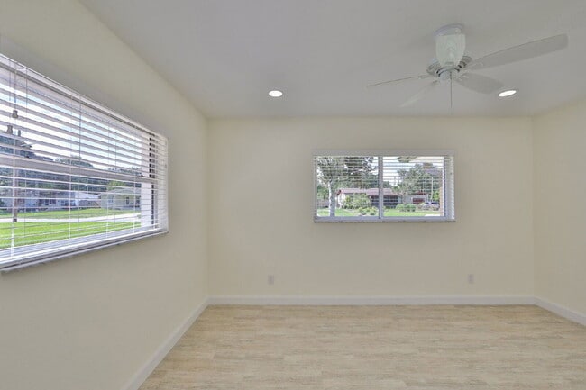 Building Photo - 5941 4th Ave N