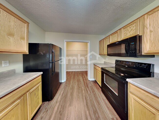 Building Photo - 12024 Seahawks Ln