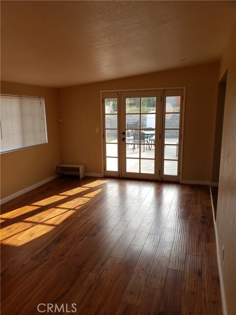 Building Photo - 3537 Bluff St