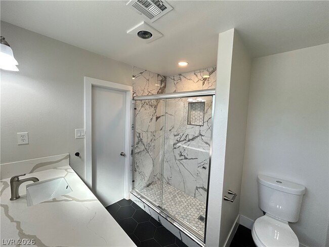 Building Photo - 1734 Sombrero Dr