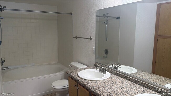 Building Photo - 5055 W Hacienda Ave